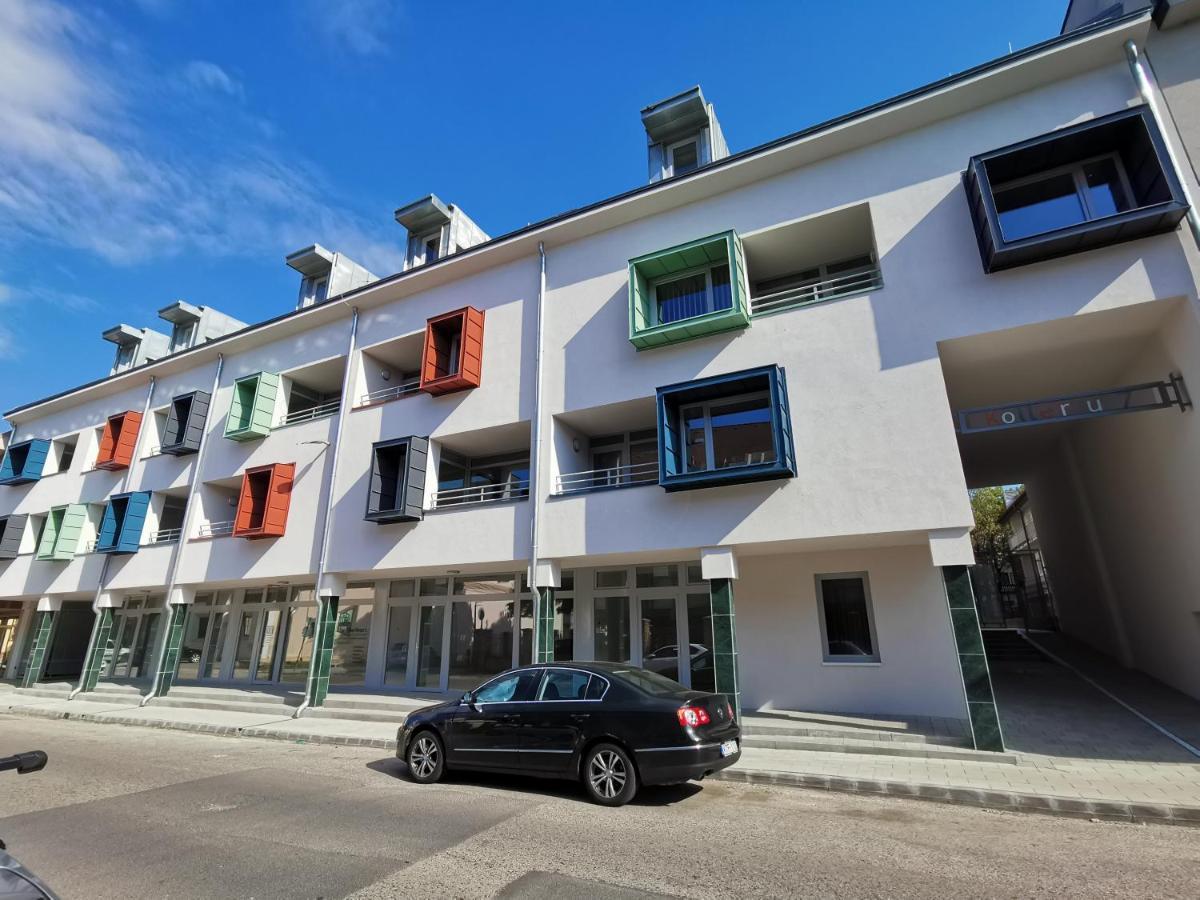 Antracit Apartman - Free Parking Pécs Esterno foto
